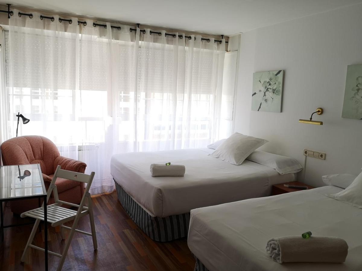 Hostal Carbonara Ла-Корунья Экстерьер фото