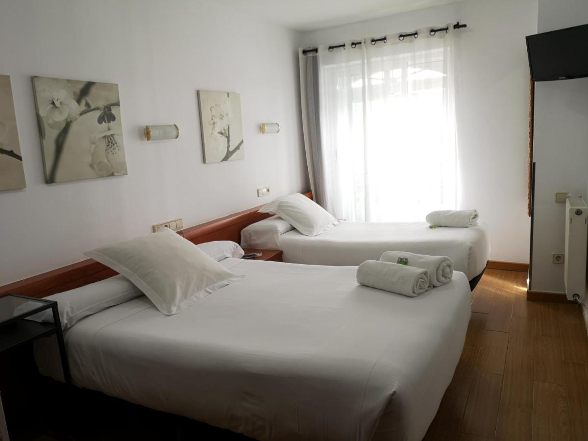 Hostal Carbonara Ла-Корунья Экстерьер фото